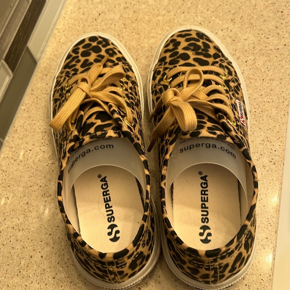 Superga Cheetah Leopard Canvas Rubber Sole Lace Up Sneakers  Shoes 6